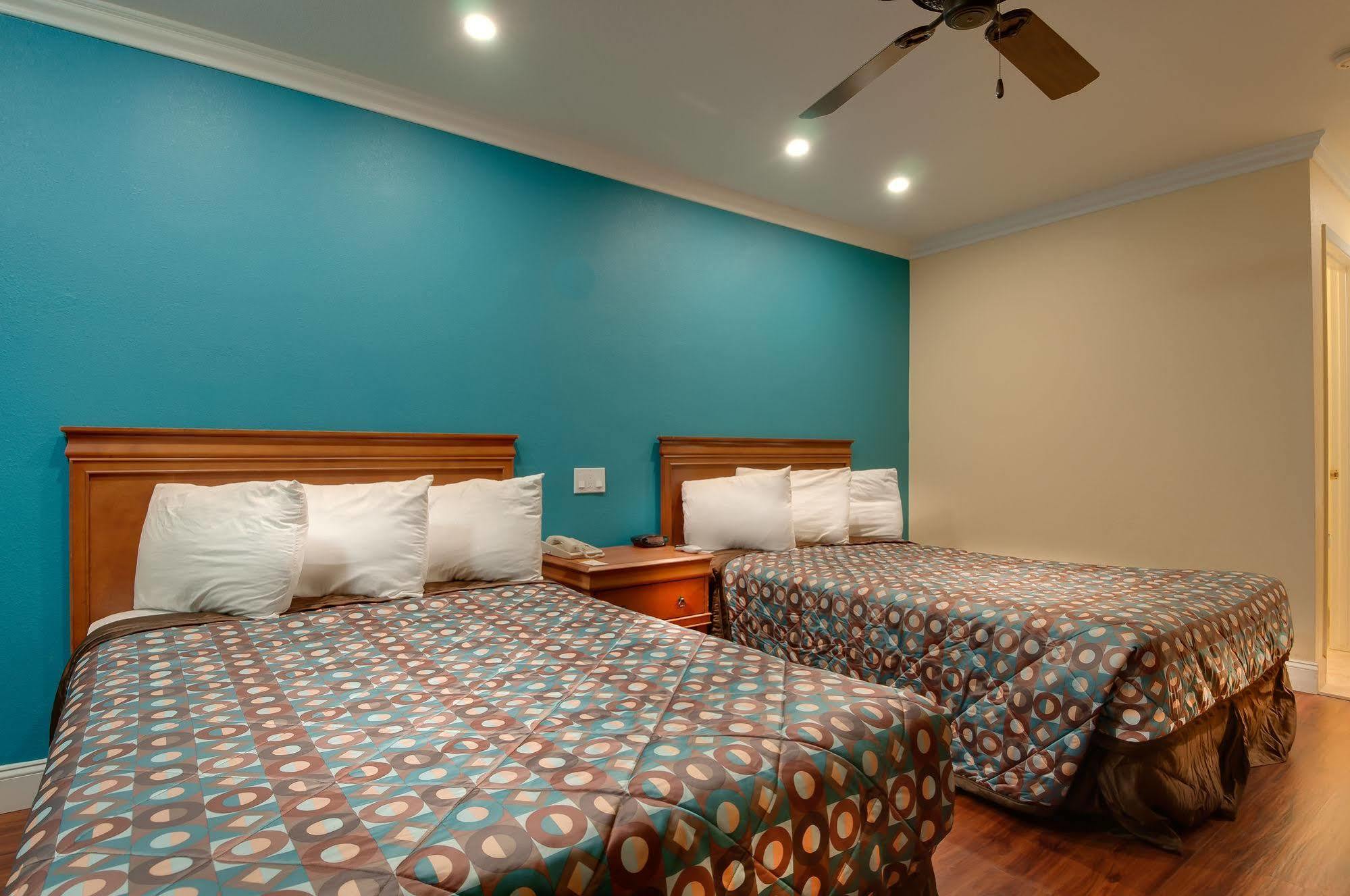 Vagabond Inn Buttonwillow I-5 Exit 253 Bakersfield Extérieur photo